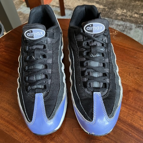 Girls Nike Air Max 95 Black Purple White - Picture 3 of 12